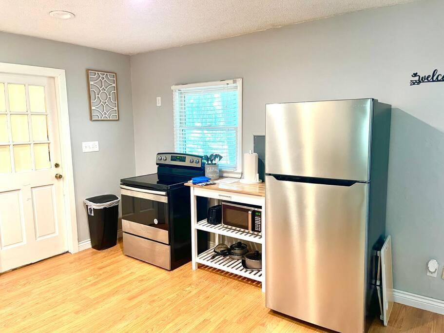 Town & Country Hideaway - 1Br/1Ba, 20 Min Famu/Fsu Apartment Талахаси Екстериор снимка